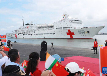 Asibitin Jirgin Ruwan Sojin Sin Na “Auspicious Ark” Ya Isa Cote d’Ivoire